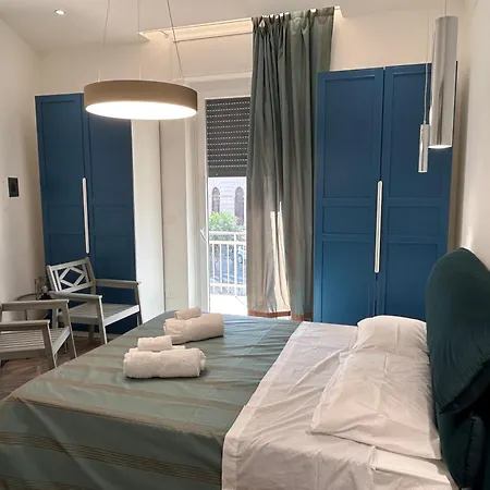 Giù Per La Costa - Siracusa Syracuse