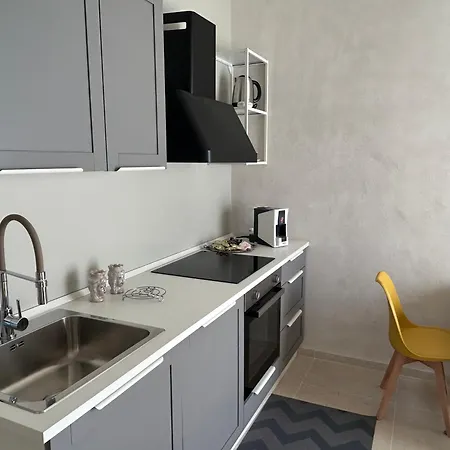 Giu Per La Costa - Siracusa