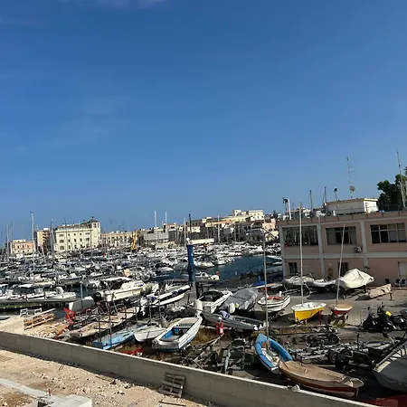 Giù Per La Costa - Siracusa 4*