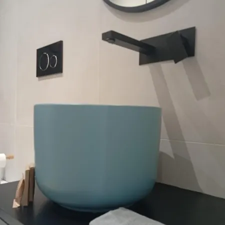 Giù Per La Costa - Siracusa Syracuse