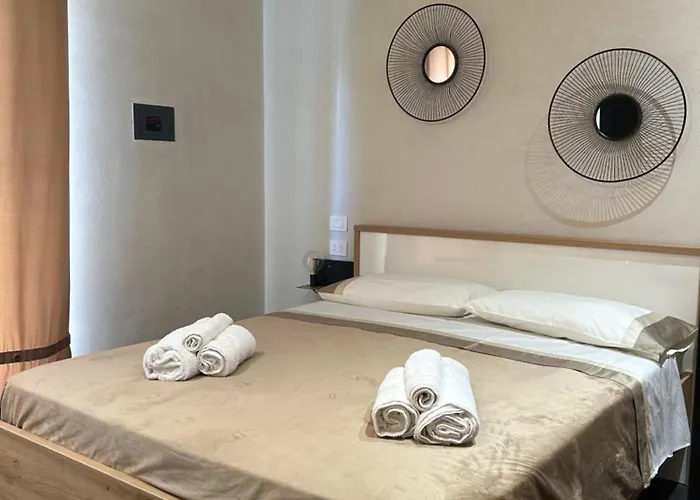 Giu Per La Costa - Siracusa Гостевой дом 4*