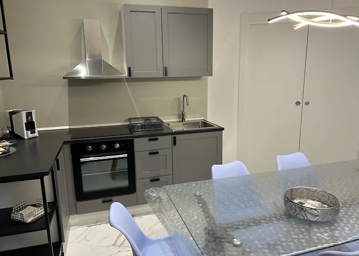 Гостевой дом Giu Per La Costa - Siracusa 4*