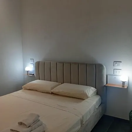 Giu Per La Costa - Siracusa بيت ضيافة 4*